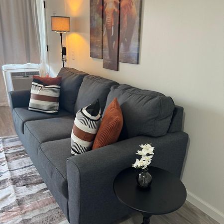 1414- Heart Of Waikiki With Kitchen - Free Parking - City View Χονολουλού Εξωτερικό φωτογραφία