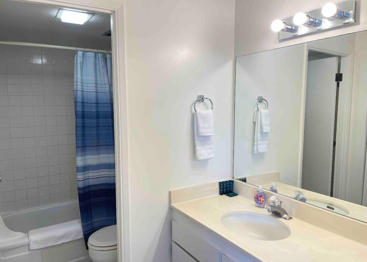 1414- Heart Of Waikiki With Kitchen - Free Parking - City View Χονολουλού Εξωτερικό φωτογραφία