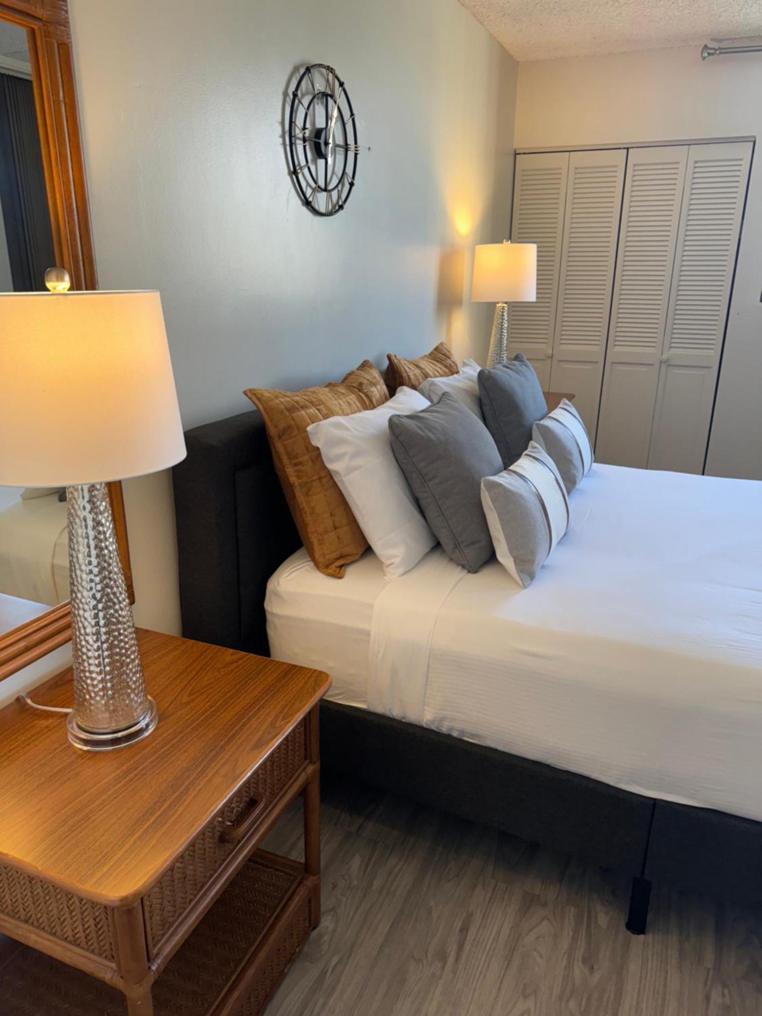 1414- Heart Of Waikiki With Kitchen - Free Parking - City View Χονολουλού Εξωτερικό φωτογραφία